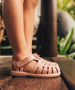 S10271 Tobby Solid İgor Marka Kız Çocuk Sandalet Pudra